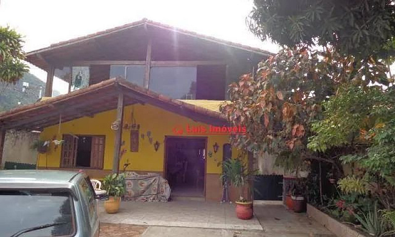 Casa Com 2 Dormitóri...