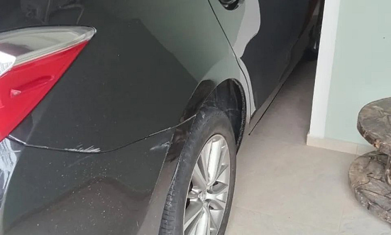 Toyota Corolla Gli 1...