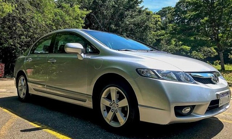 Honda Civic 2010...