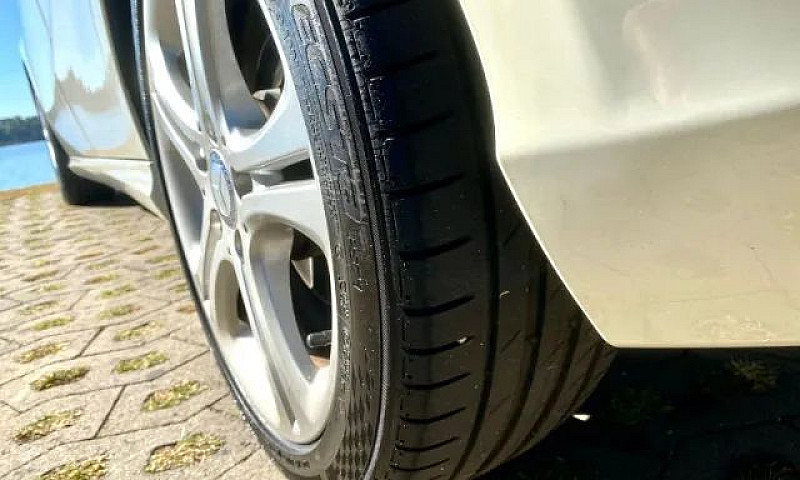 Mercedes A200 1.6 Tb...