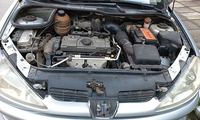 Peugeot 206  1.4  20...