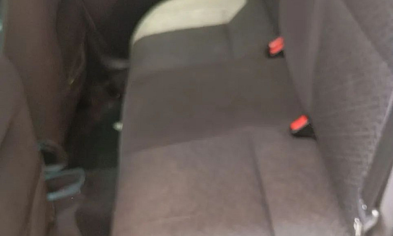 Ford Focus 1.6 S/Se/...