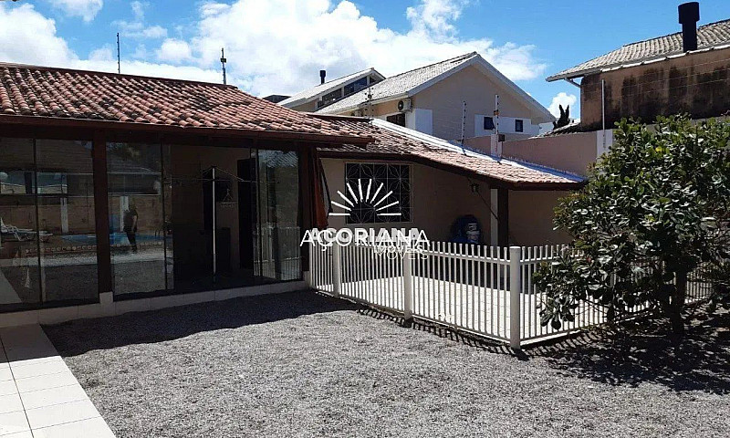 Casa 4 Dormitórios P...
