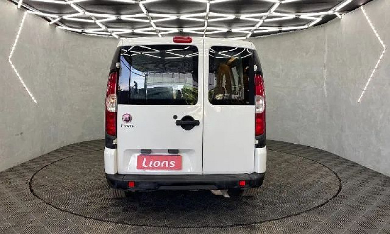 Fiat Doblo Essence 1...