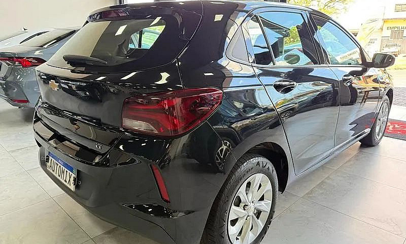 Chevrolet Onix 10Mt ...