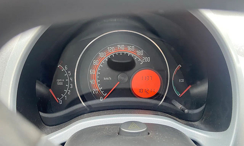 Fiat Uno Economy 1.4...