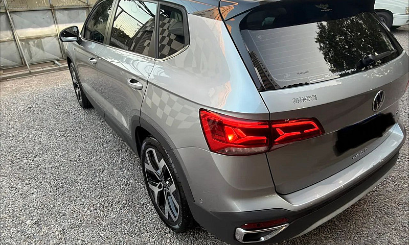 Volkswagen Taos High...