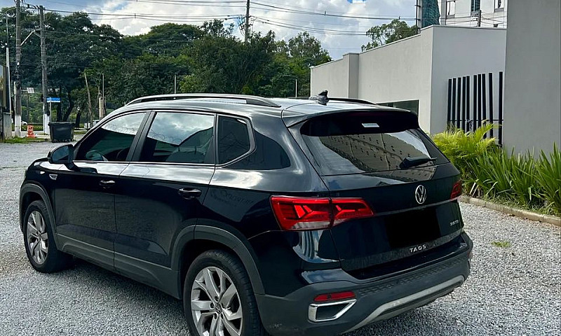 Volkswagen Taos Comf...