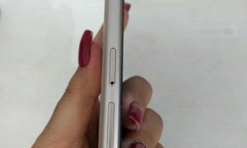 J7Pro Gold...