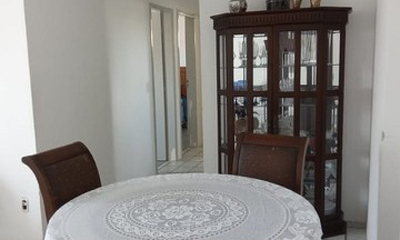 Apto Gigante Em Cand...