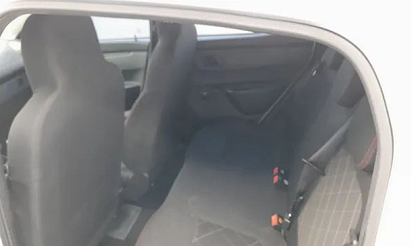Kwid Zen 1.0 Flex 20...