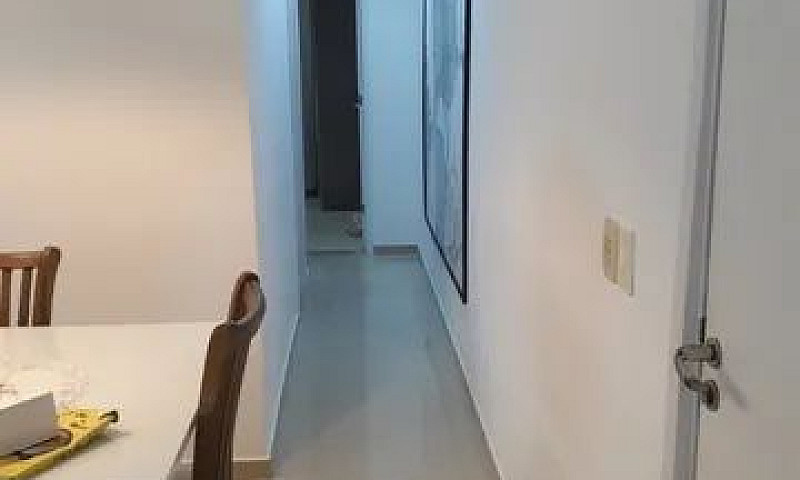 Aluga-Se Apartamento...