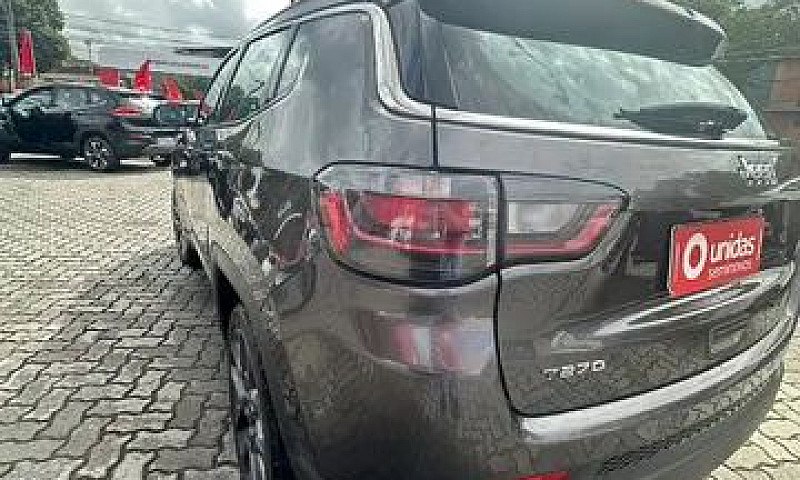 Jeep Compass 1.3 T27...