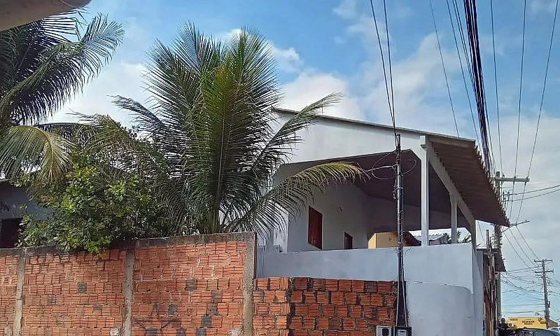 Casa Em Frente À Uni...