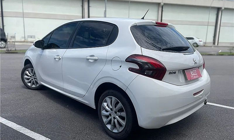 Peugeot 208 Active 1...