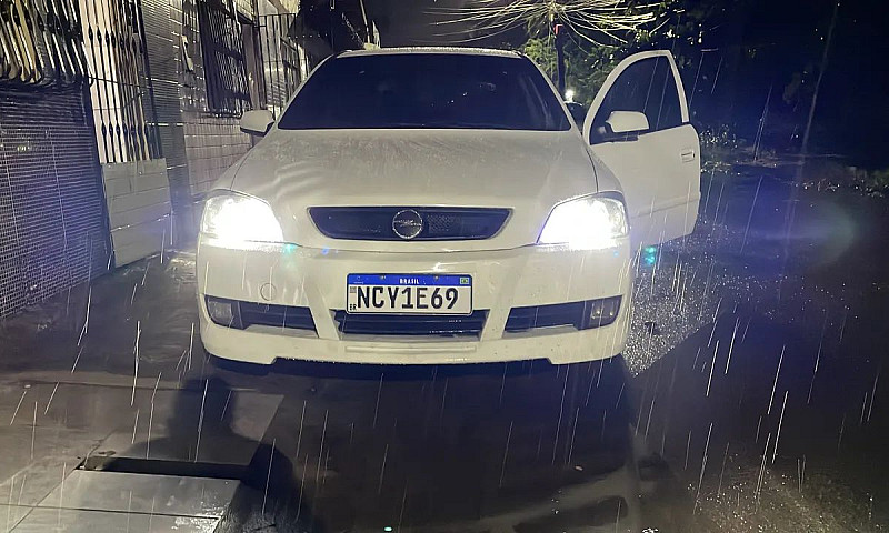 Chevrolet Astra Adva...