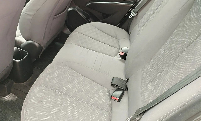 Hyundai Hb20S C.plus...