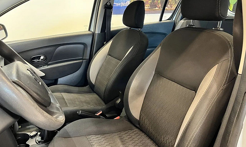 Renault Sandero Expr...