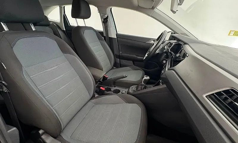 Volkswagen Nivus Com...