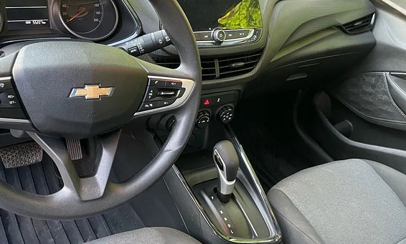 Chevrolet Onix Hatch...