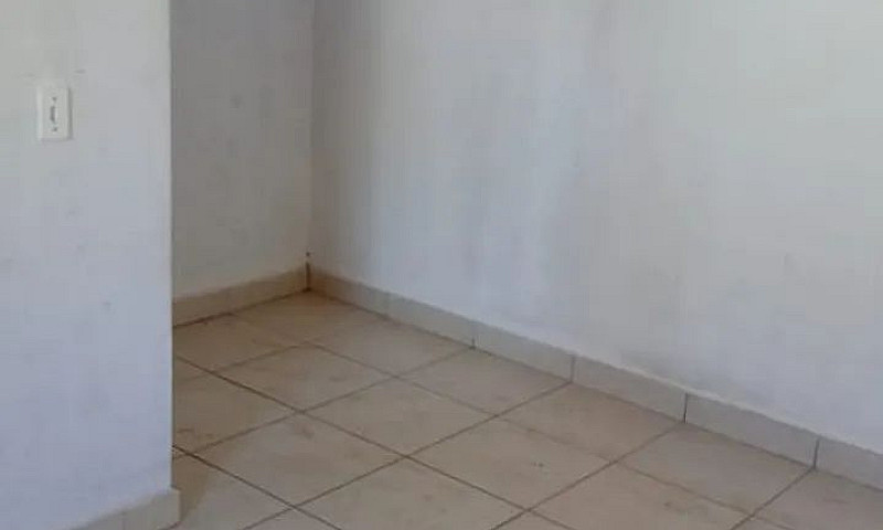 Kitinete No Buriti S...