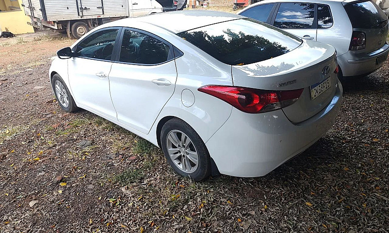 Hyundai Elantra Gls ...