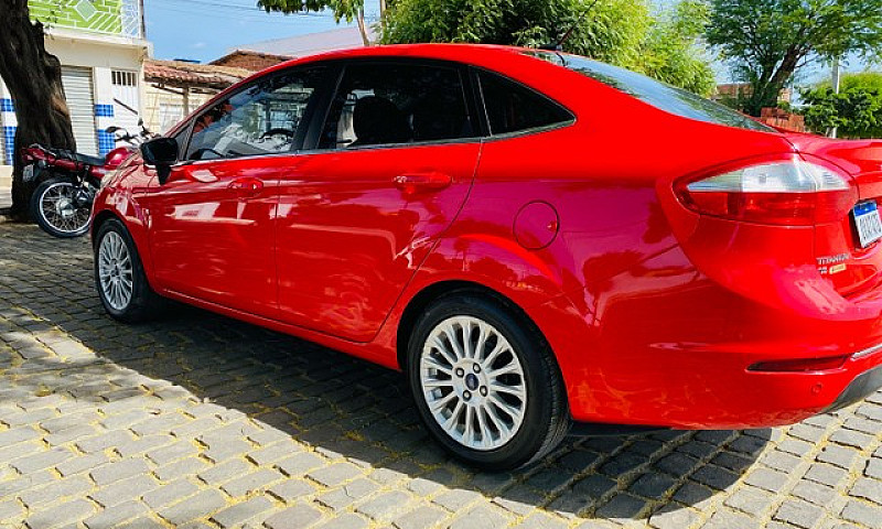 New Fiesta Titanium ...