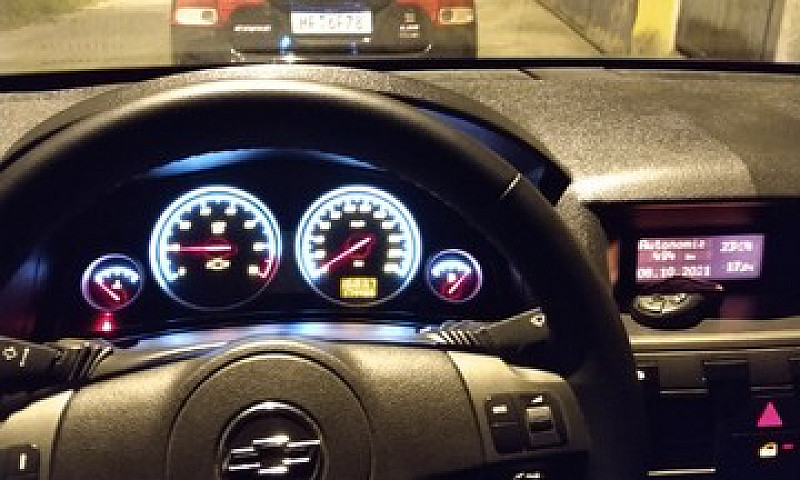 Vectra Gtx 2.0 8V Co...