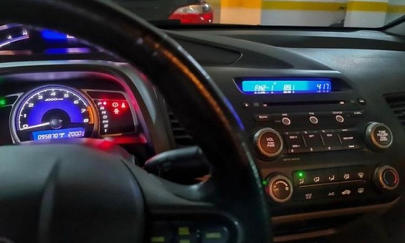 Honda Civic 2010...