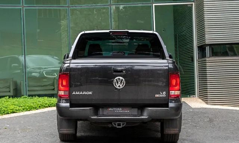 Volkswagen Amarok V6...