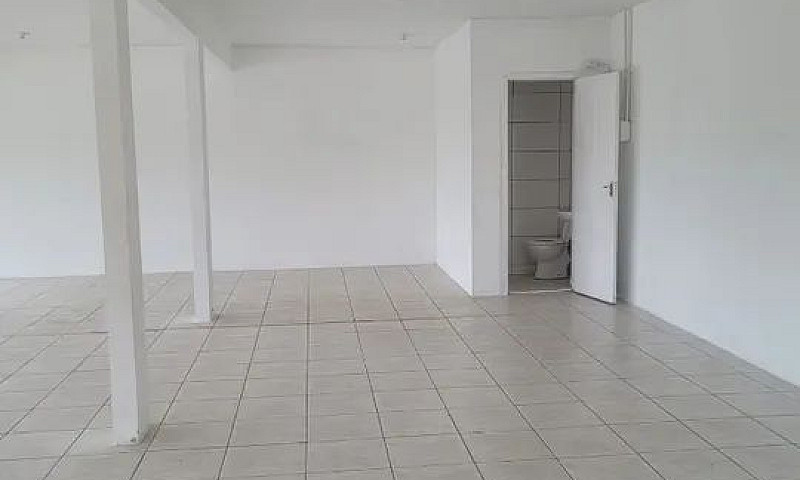 Sala Comercial As Ma...