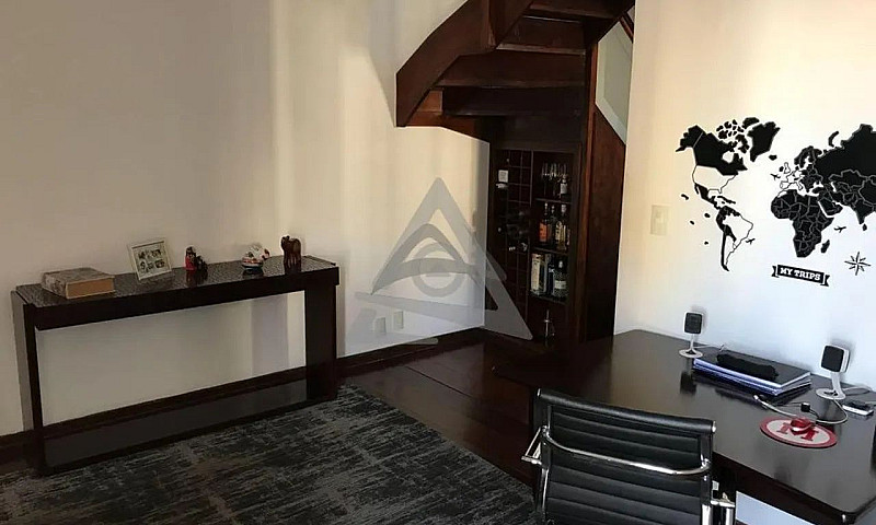 Cobertura À Venda Em...