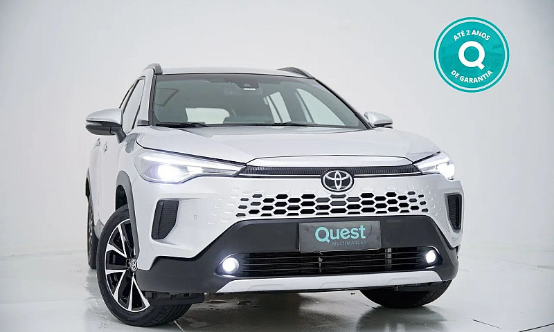 Toyota Corolla Cross...