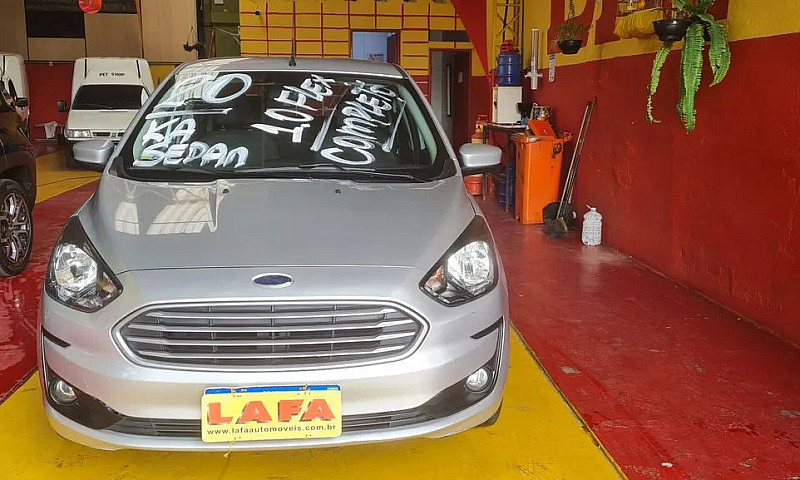 Ford Ka+ Sedan 1.0 T...