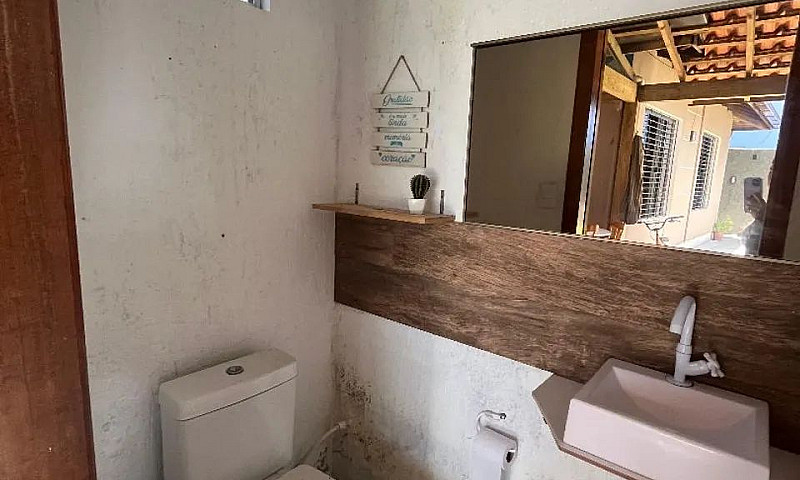 Casa 4 Qtos, 2 Suite...
