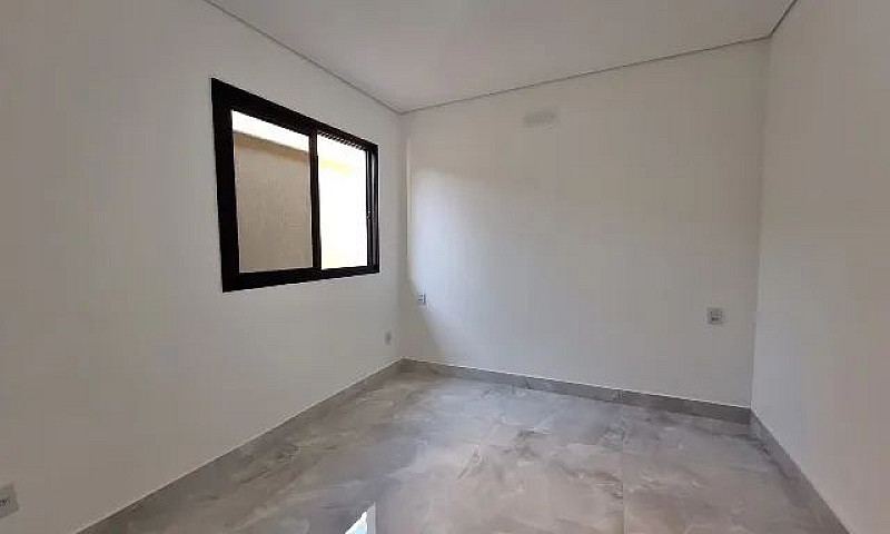  Casa Moderna A Vend...