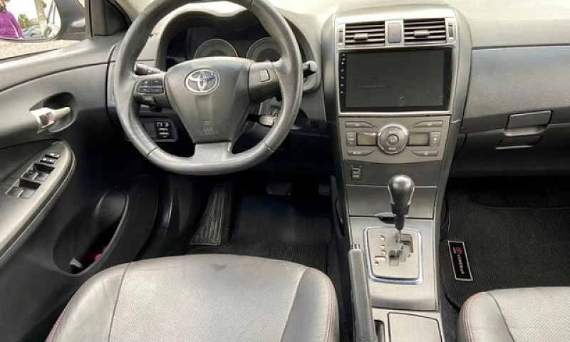 Vende-Se Um Toyota C...