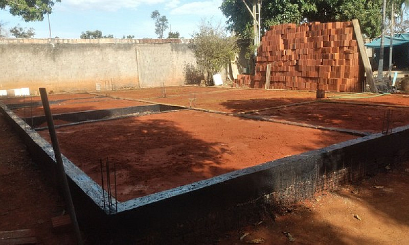 D Lana Construções E...