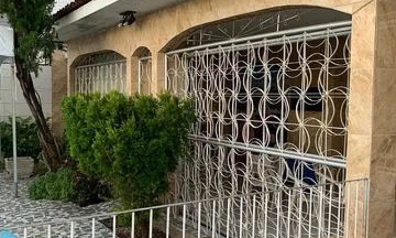 Venda/Permuta Casa N...