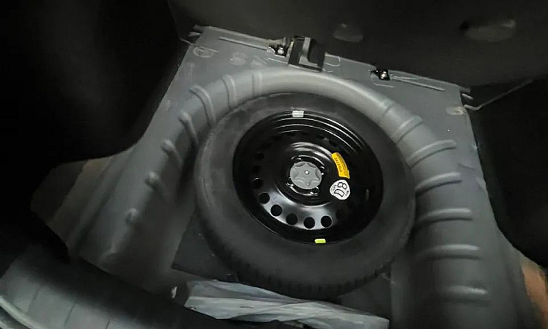 Nissan Kicks Active ...