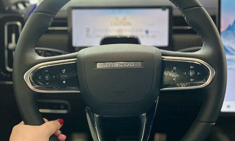 Jaecoo 7 / J7 Luxury...