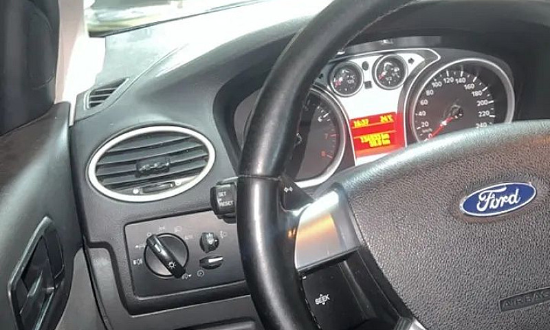 Ford Focus 2.0 16V/ ...