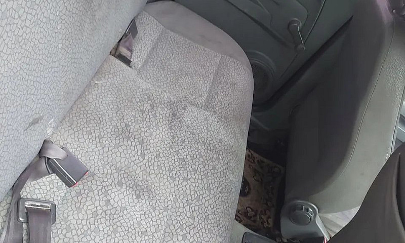 Volkswagen Fox Plus ...