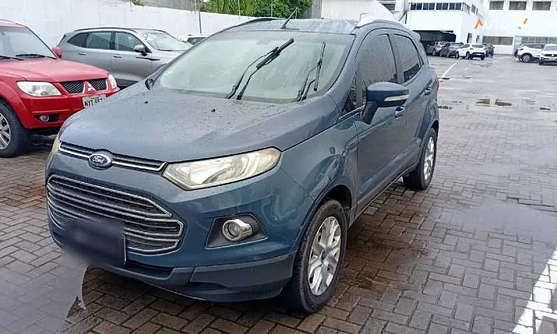 Ford Ecosport Titani...