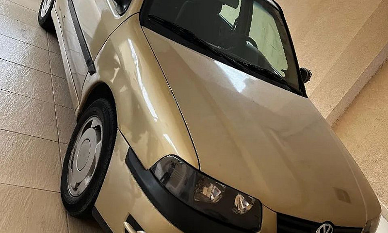 Volkswagen Gol 1.6 M...