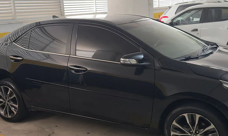 Toyota Corolla Altis...