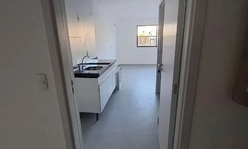 Loft Novo No Aeroclu...