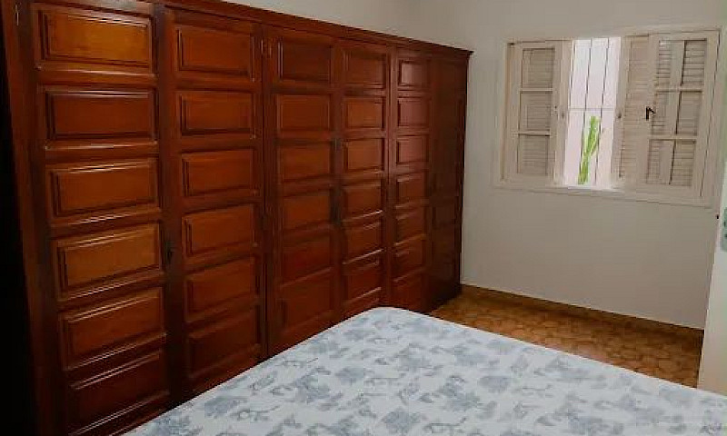 Casa Com 3 Dormitóri...