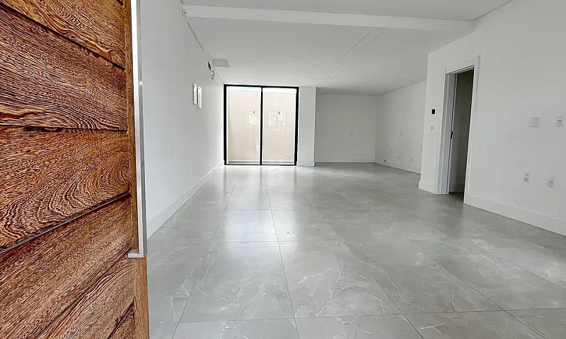 Sobrado Triplex Novo...