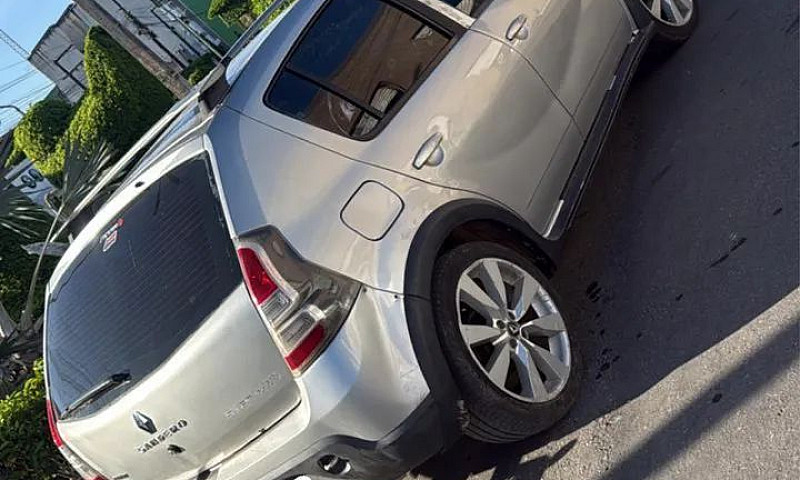 Renault Sandero Step...